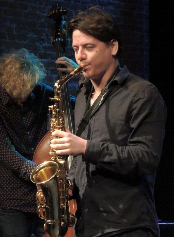 saxofonist Nuri Bedja
