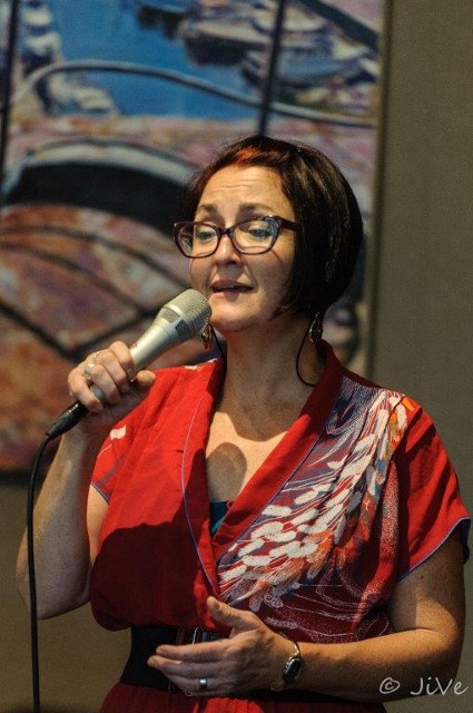 zangeres Kirsten Cornwell bij Jazzathome 2015