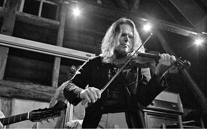 violist Xander Nichting