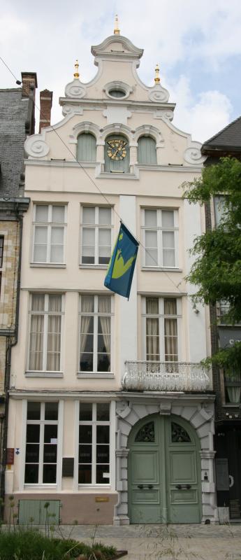 voorgevel bij Michiels-Nyssen aan de Korenmarkt 6